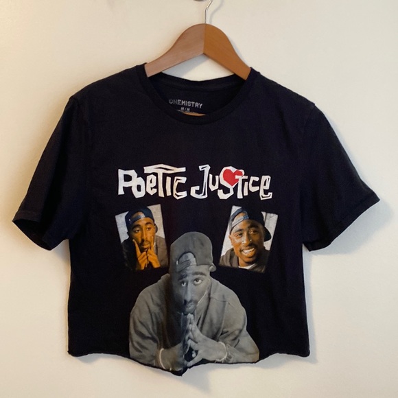 Chemistry Tops - Gently Worn Women’s Size Medium Chemistry Poetic Justice Cropped Tee Shirt